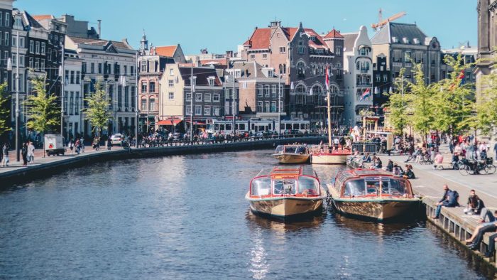 Wisata di Amsterdam: Kota Kanal yang Memukau